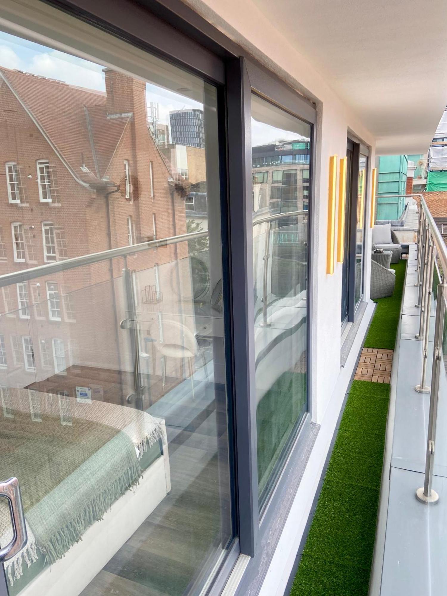 Luxury Shoreditch Penthouse! Londýn Exteriér fotografie
